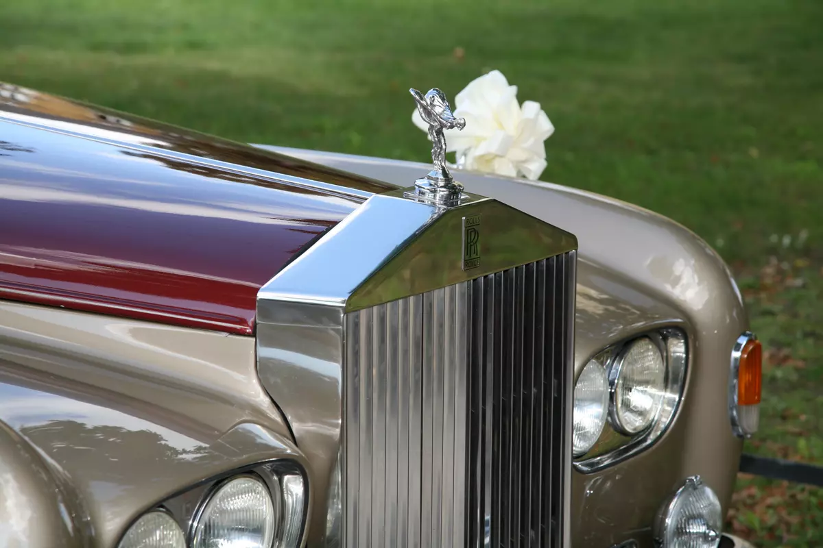©FeinsteFotos-edles Hochzeitsauto