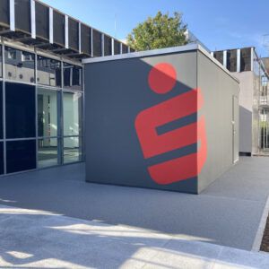 ©Terramore-Bodendesign_Sparkasse_Kamen_Steinteppich_4759